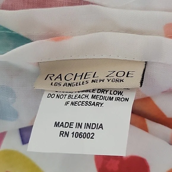 6 Rachel Zoe Cloth Valentines Heart Live Be Mine Napkins NwOT - Picture 3 of 4